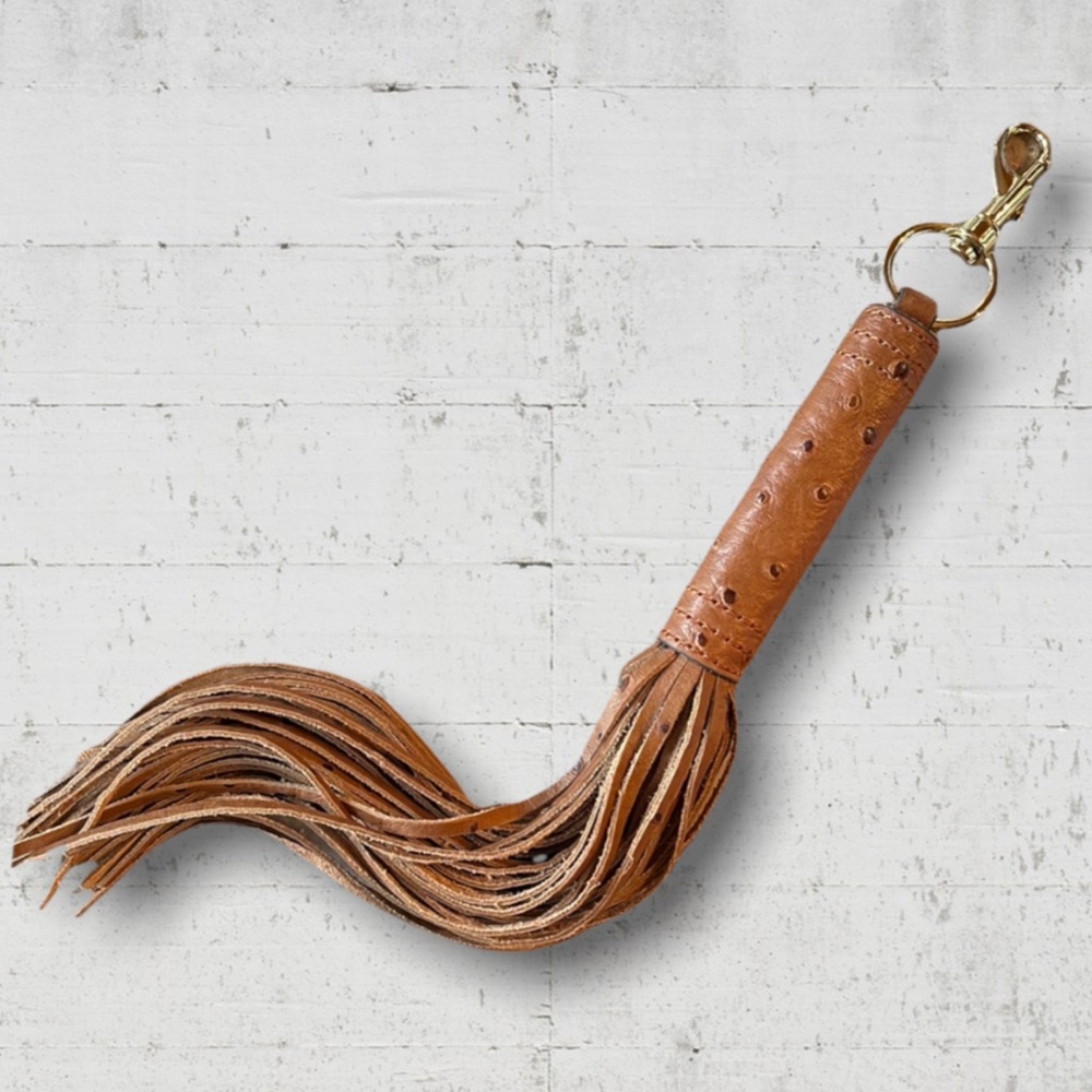 Handmade Leather Bull Flogger Whip Tassel